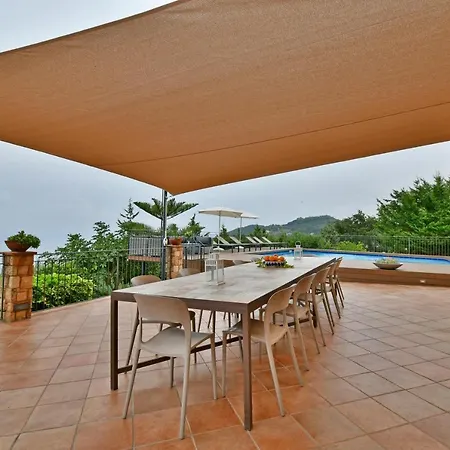 אכסניה Provenza *