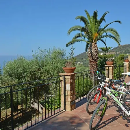 Provenza Orman Evi