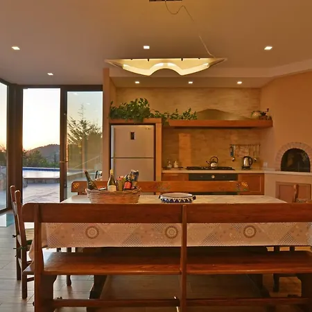 Orman Evi Provenza Cefalù