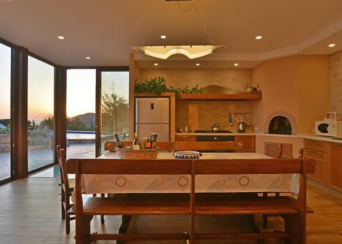 Lodge Provenza Cefalu